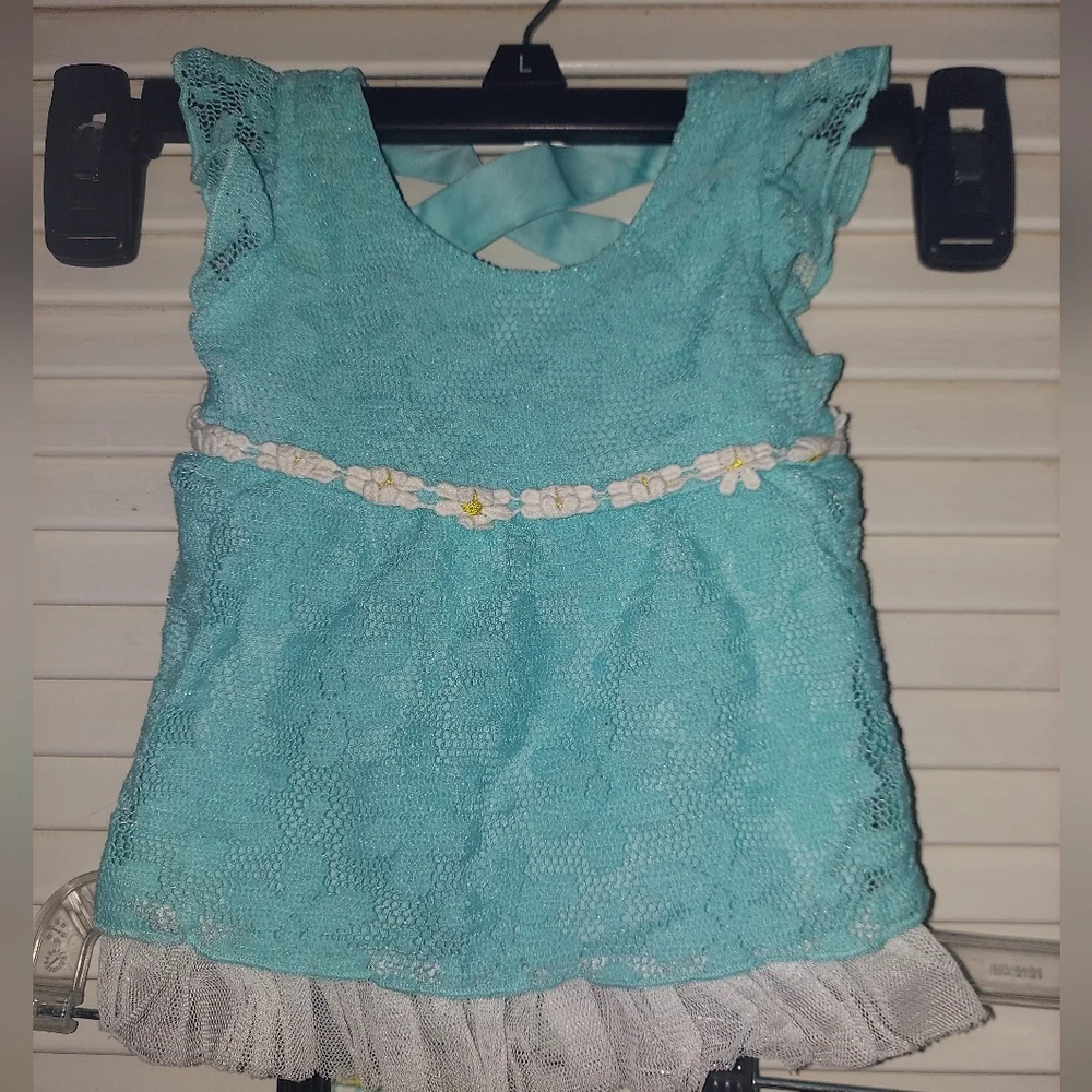 🎁 10/$25-Teal lacey outfit with flower accents,  0- 3 months